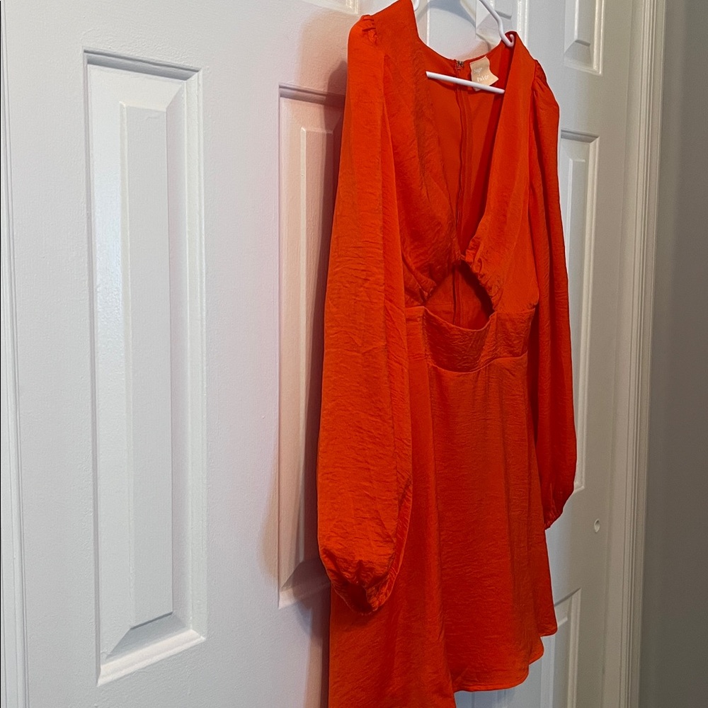 Sage + Paige Deep V Neck Front Cut-Out Mini Dress Long Sleeves Orange Size L - Picture 4 of 7
